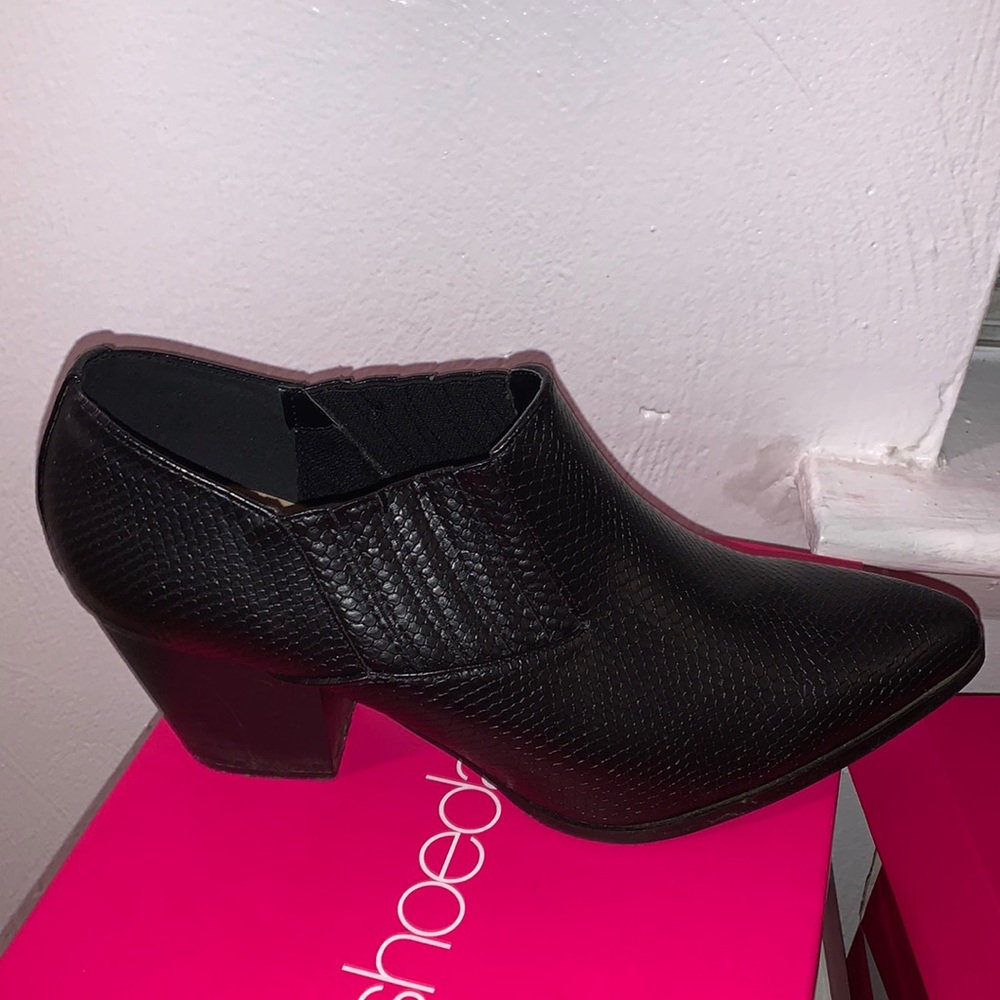 Black Clog Heels